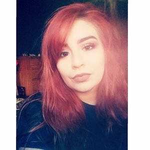 Meet your Posher, Angie